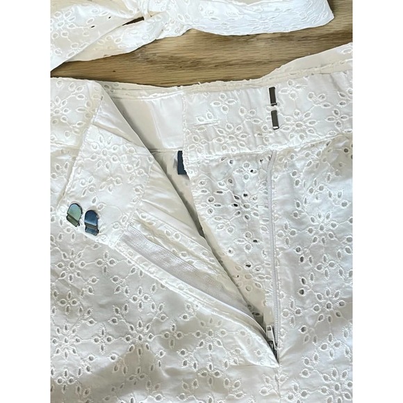 NWOT Lane Bryant SZ: 26 White Eyelet Shorts - Picture 7 of 11